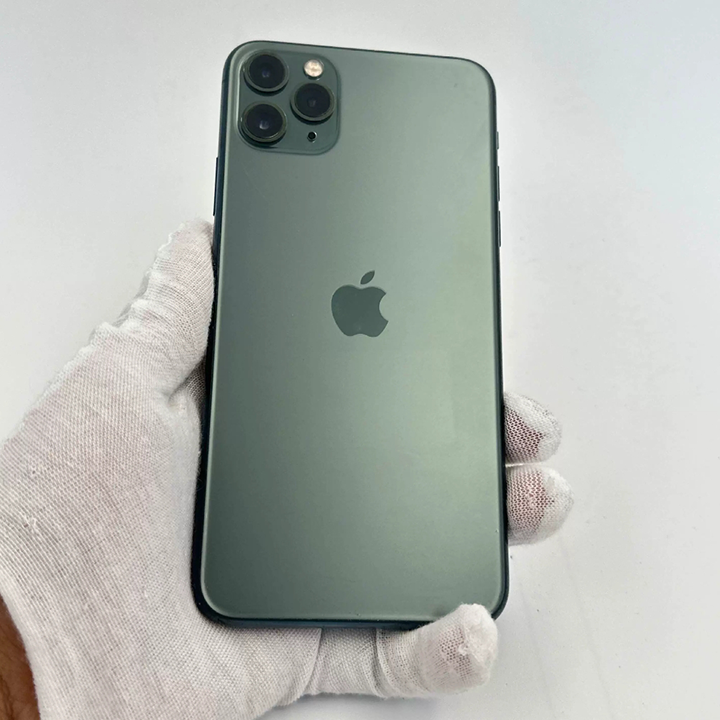 二手手机 Iphone 11 PRO MAX 二手手机 95% 全新，品质优良